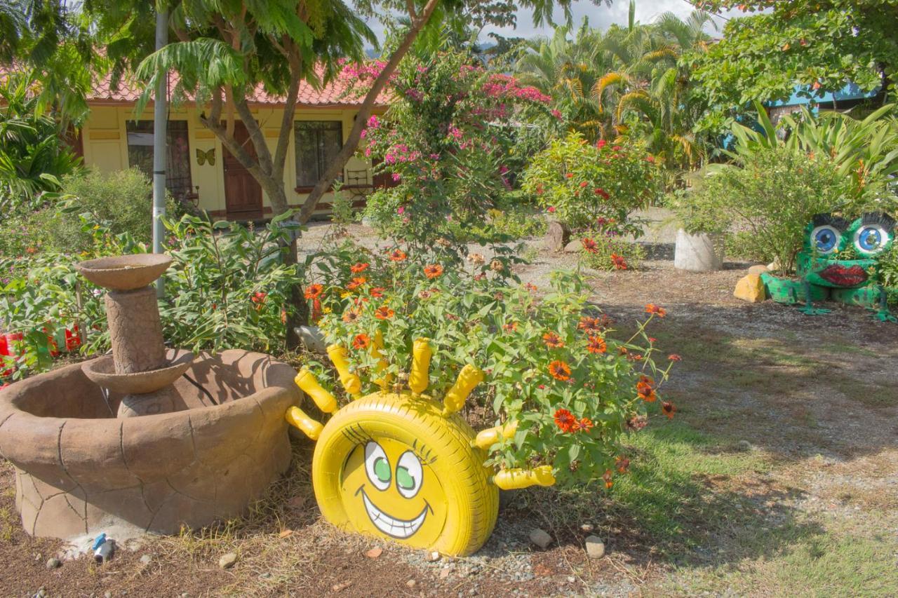 Cabinas Bahia Uvita - Marino Ballena National Park Lodge Exterior photo